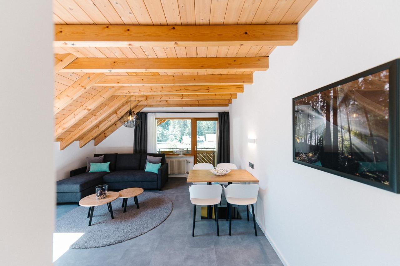 Moderne 2 Zi.Fewo Blackforest Art Naehe Freiburg Simonswald Bagian luar foto
